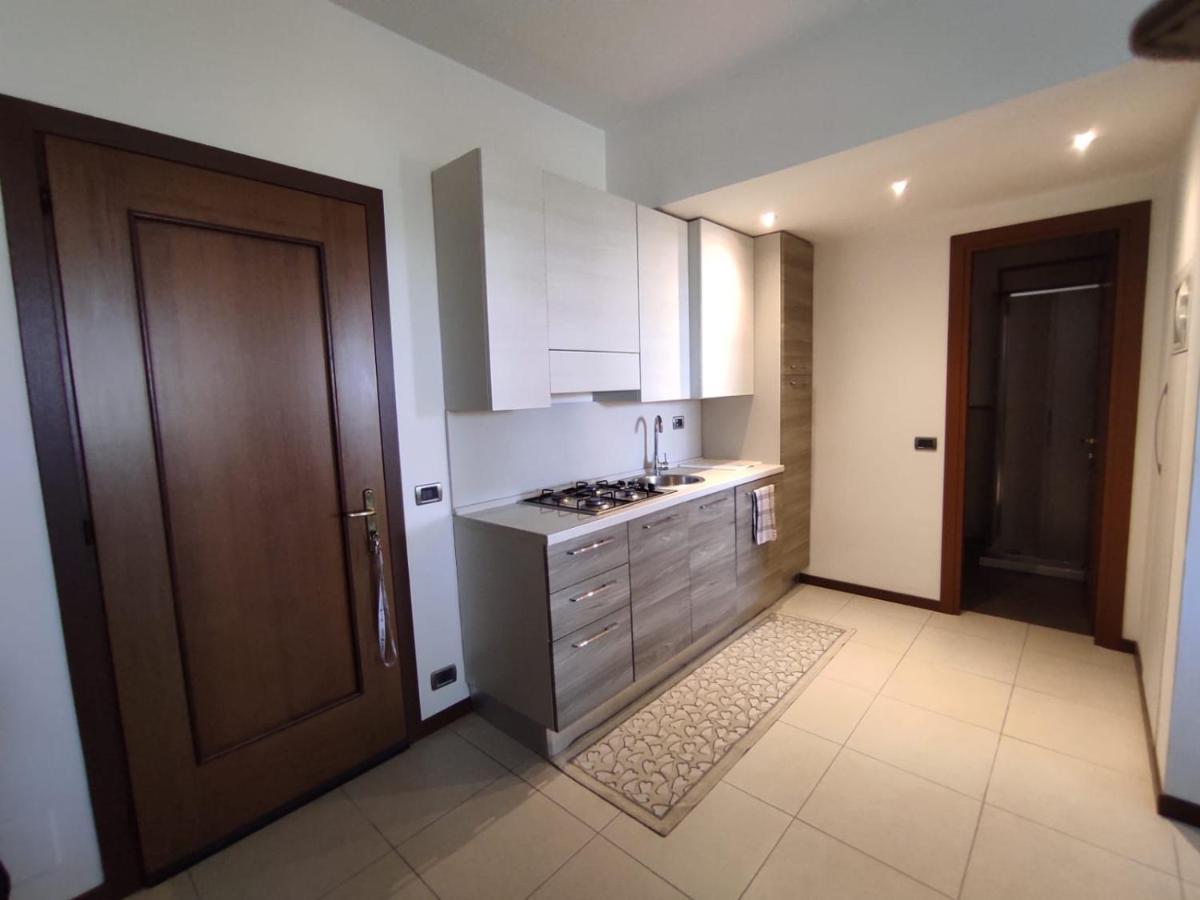 Sirmione Apartment ภายนอก รูปภาพ
