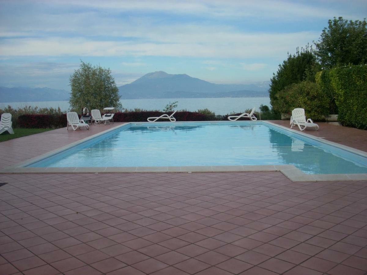 Sirmione Apartment ภายนอก รูปภาพ